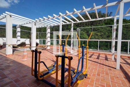 Apartamento à venda com 107m², 3 quartos e 2 vagas Apartamento à venda com 107m², 3 quartos e 2 vagasÁrea comum - Academia