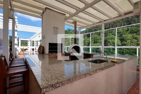Apartamento à venda com 107m², 3 quartos e 2 vagas Apartamento à venda com 107m², 3 quartos e 2 vagasÁrea comum - Churrasqueira