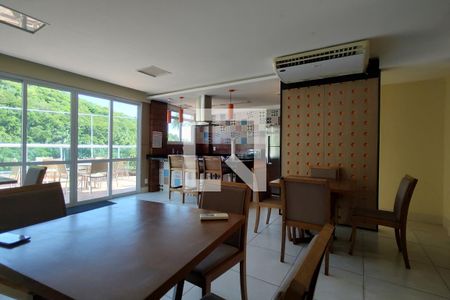 Apartamento à venda com 107m², 3 quartos e 2 vagas Apartamento à venda com 107m², 3 quartos e 2 vagasÁrea comum - Espaço Gourmet