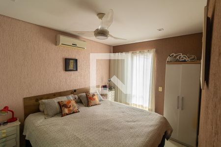 Casa à venda com 300m², 5 quartos e 10 vagas Casa à venda com 300m², 5 quartos e 10 vagasSuíte 1