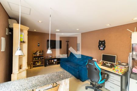 Casa à venda com 300m², 5 quartos e 10 vagas Casa à venda com 300m², 5 quartos e 10 vagasSala/Cozinha