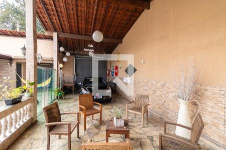 Casa à venda com 300m², 5 quartos e 10 vagas Casa à venda com 300m², 5 quartos e 10 vagasGaragem