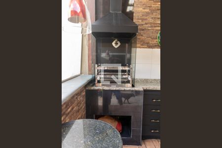 Casa à venda com 300m², 5 quartos e 10 vagas Casa à venda com 300m², 5 quartos e 10 vagasChurrasqueira