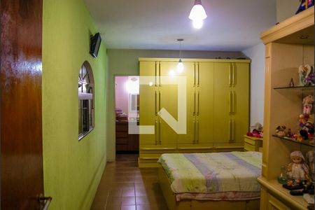 Casa à venda com 300m², 5 quartos e 10 vagas Casa à venda com 300m², 5 quartos e 10 vagasSuíte 2