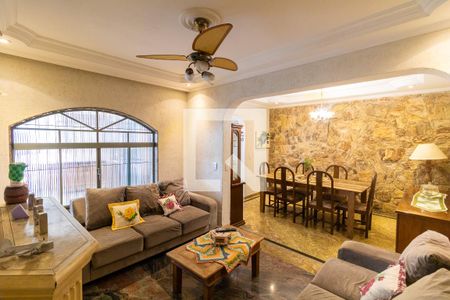 Sala de TV de casa à venda com 5 quartos, 300m² em Burgo Paulista, São Paulo