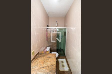 Casa à venda com 300m², 5 quartos e 10 vagas Casa à venda com 300m², 5 quartos e 10 vagasBanheiro da Suíte 2