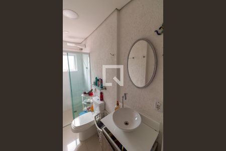 Casa à venda com 300m², 5 quartos e 10 vagas Casa à venda com 300m², 5 quartos e 10 vagasBanheiro da Suíte 1