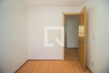 Quarto 1 de apartamento para alugar com 2 quartos, 42m² em Rubem Berta, Porto Alegre