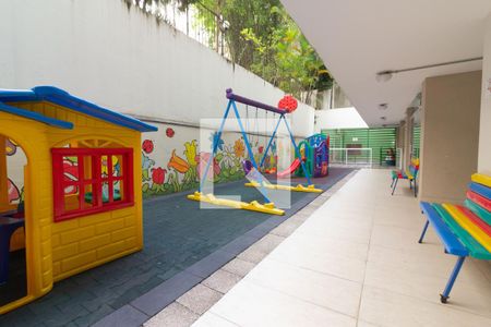 Apartamento à venda com 103m², 3 quartos e 1 vagaÁrea comum - Playground