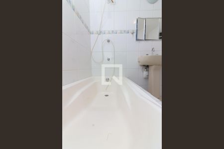 Apartamento à venda com 103m², 3 quartos e 1 vagaBanheiro 02 - detalhe