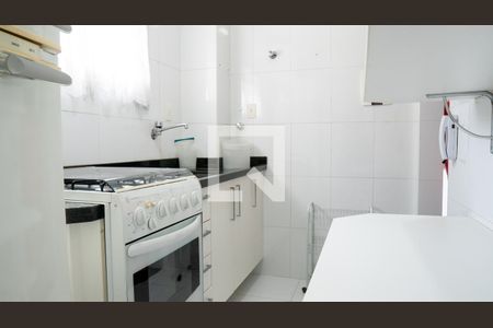 Apartamento à venda com 49m², 1 quarto e sem vaga Apartamento à venda com 49m², 1 quarto e sem vagaCozinha