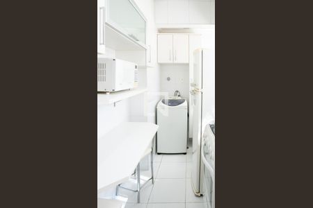 Apartamento à venda com 49m², 1 quarto e sem vaga Apartamento à venda com 49m², 1 quarto e sem vagaCozinha