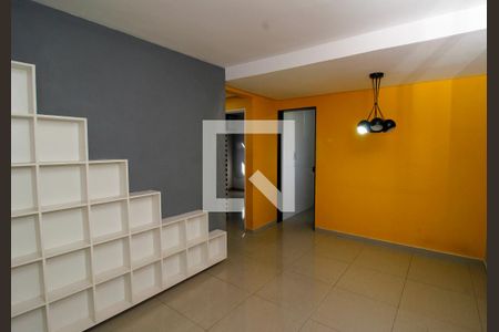 Sala  de apartamento à venda com 2 quartos, 50m² em Santa Efigênia, Belo Horizonte