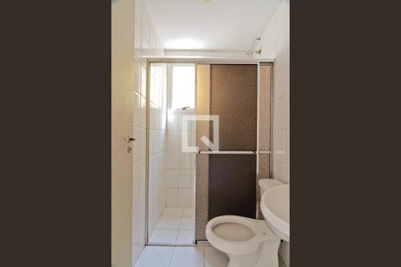 Banheiro de apartamento para alugar com 1 quarto, 50m² em Vila Prado, São Paulo