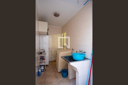 Casa à venda com 265m², 3 quartos e 2 vagasArea de Serviço