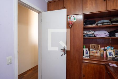 Casa à venda com 265m², 3 quartos e 2 vagasQuarto 2