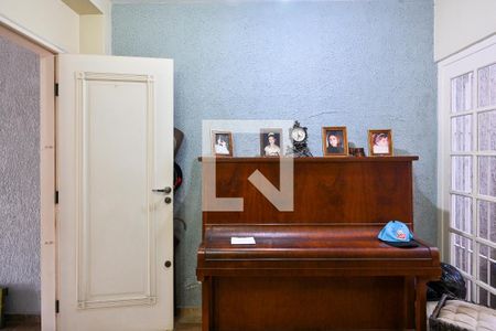 Casa à venda com 265m², 3 quartos e 2 vagasHall