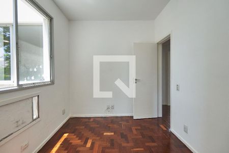 Quarto 1  de apartamento para alugar com 2 quartos, 78m² em Grajaú, Rio de Janeiro