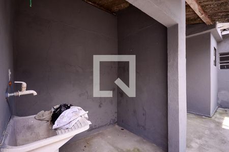Casa para alugar com 42m², 1 quarto e sem vagaÁrea comum - Área de Serviço 