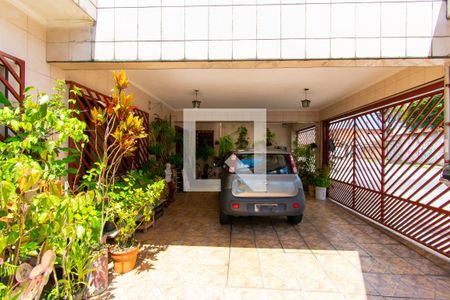 Garagem de casa à venda com 3 quartos, 170m² em Jardim Independência, São Paulo