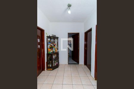Sala de casa à venda com 3 quartos, 170m² em Jardim Independência, São Paulo