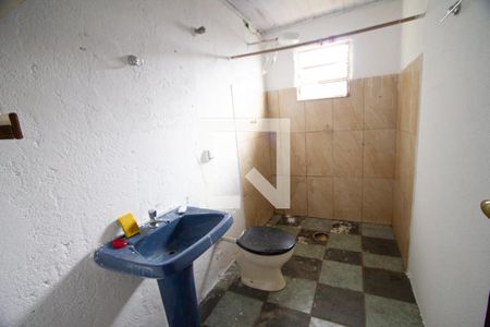 Banheiro de casa para alugar com 1 quarto, 299m² em Parque Santa Rita, São Paulo