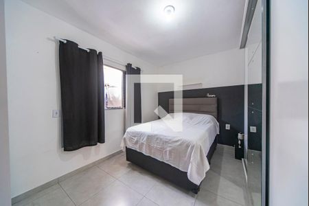 Quarto de casa à venda com 4 quartos, 180m² em Jardim Ipanema, Santo André