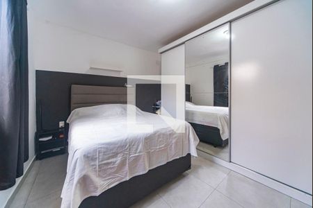 Quarto de casa à venda com 4 quartos, 180m² em Jardim Ipanema, Santo André