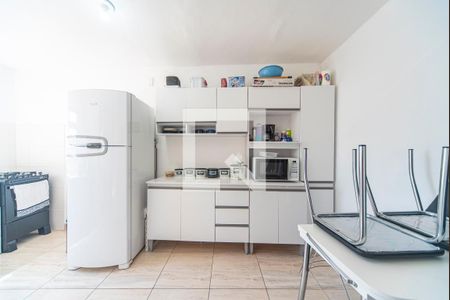 Casa à venda com 180m², 4 quartos e 2 vagas Casa à venda com 180m², 4 quartos e 2 vagasCozinha