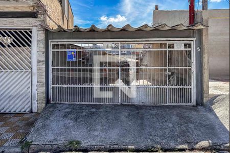 Fachada de casa à venda com 4 quartos, 180m² em Jardim Ipanema, Santo André