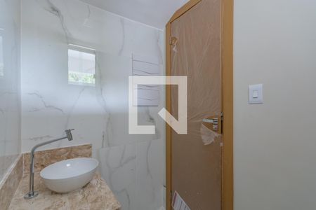 Casa à venda com 128m², 3 quartos e 2 vagasLavabo