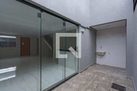 Casa à venda com 128m², 3 quartos e 2 vagasÁrea de Serviço - Varanda