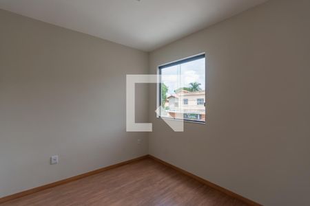 Quarto 2 de casa à venda com 3 quartos, 128m² em Santa Monica, Belo Horizonte
