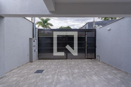 Casa à venda com 128m², 3 quartos e 2 vagasEntrada - garagem