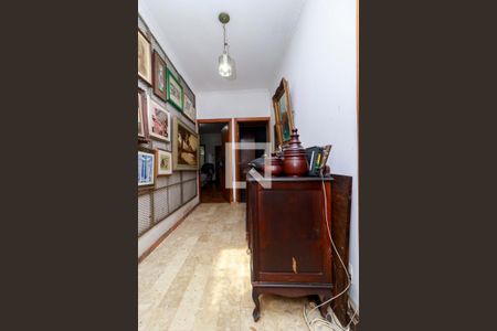 Casa para alugar com 550m², 3 quartos e 3 vagasCorredor