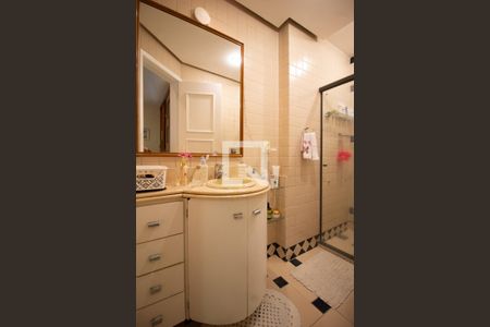 Detalhe do banheiro da suíte de apartamento à venda com 3 quartos, 130m² em Ipanema, Rio de Janeiro