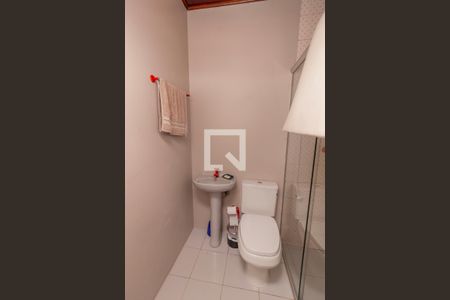 Casa para alugar com 328m², 5 quartos e 5 vagas Casa para alugar com 328m², 5 quartos e 5 vagasBanheiro 4