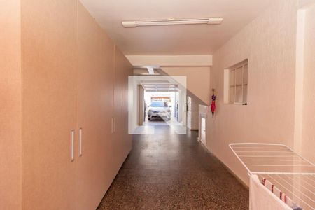 Casa para alugar com 328m², 5 quartos e 5 vagas Casa para alugar com 328m², 5 quartos e 5 vagasGaragem