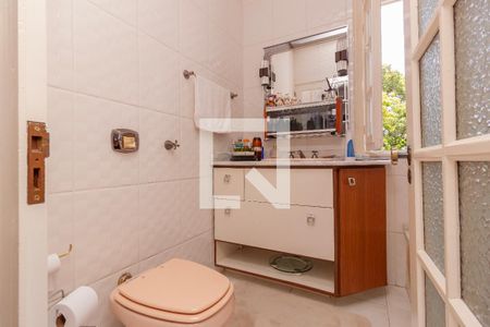 Casa para alugar com 328m², 5 quartos e 5 vagas Casa para alugar com 328m², 5 quartos e 5 vagasBanheiro da Suíte