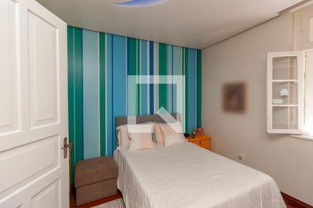 Casa para alugar com 328m², 5 quartos e 5 vagas Casa para alugar com 328m², 5 quartos e 5 vagasQuarto 2