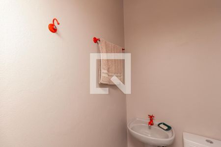 Casa para alugar com 328m², 5 quartos e 5 vagas Casa para alugar com 328m², 5 quartos e 5 vagasBanheiro 4