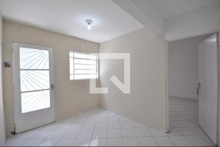 Sala de casa para alugar com 1 quarto, 55m² em Parque Casa de Pedra, São Paulo