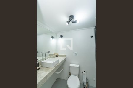 Banheiro da Suíte  de apartamento à venda com 1 quarto, 60m² em Centro, Campinas