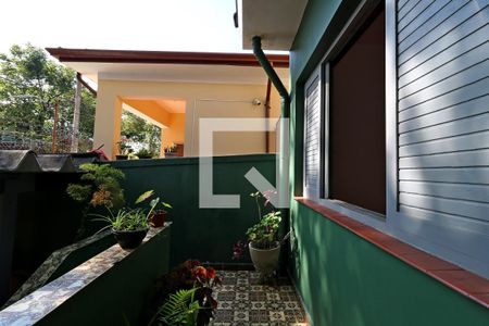 Entrada da Sala de casa à venda com 2 quartos, 132m² em Vila Pires, Santo André