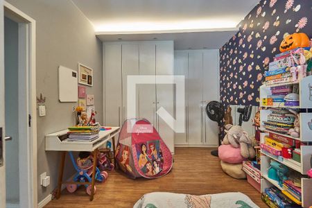 Apartamento à venda com 230m², 3 quartos e 1 vagaQuarto 2