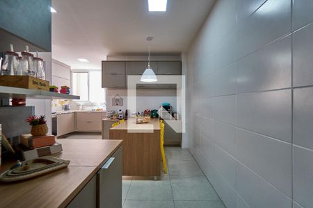 Apartamento à venda com 230m², 3 quartos e 1 vagaCozinha