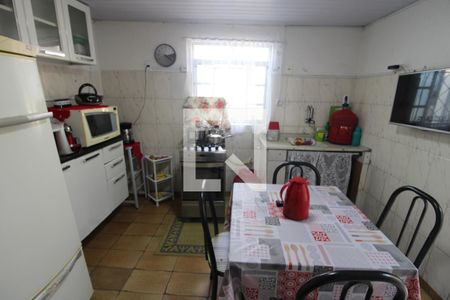 Sala / Cozinha de casa para alugar com 1 quarto, 110m² em Vila Sabrina, São Paulo
