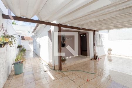 Casa à venda com 250m², 3 quartos e 2 vagas Casa à venda com 250m², 3 quartos e 2 vagasGaragem