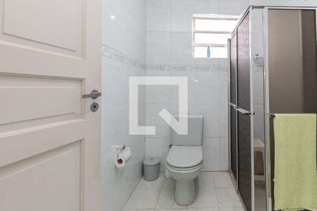 Casa à venda com 250m², 3 quartos e 2 vagas Casa à venda com 250m², 3 quartos e 2 vagasBanheiro
