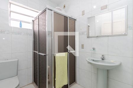 Casa à venda com 250m², 3 quartos e 2 vagas Casa à venda com 250m², 3 quartos e 2 vagasBanheiro